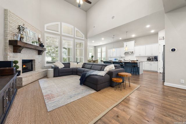 28710 Benedikt Path, Boerne, TX 78006