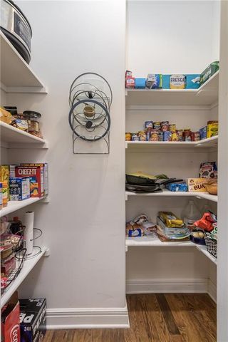 640 Shady Bend Drive, Tonganoxie, KS 66086