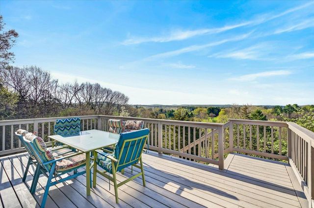 W7797 Summit Drive, Pardeeville, WI 53954