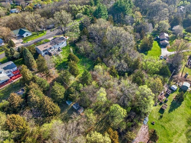 W7797 Summit Drive, Pardeeville, WI 53954