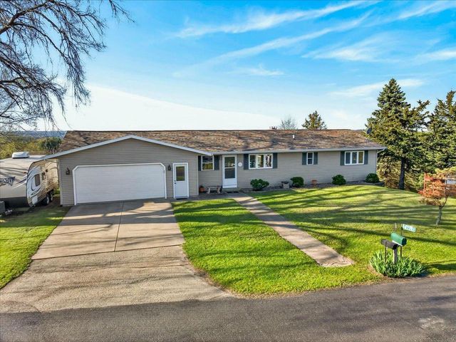 W7797 Summit Drive, Pardeeville, WI 53954