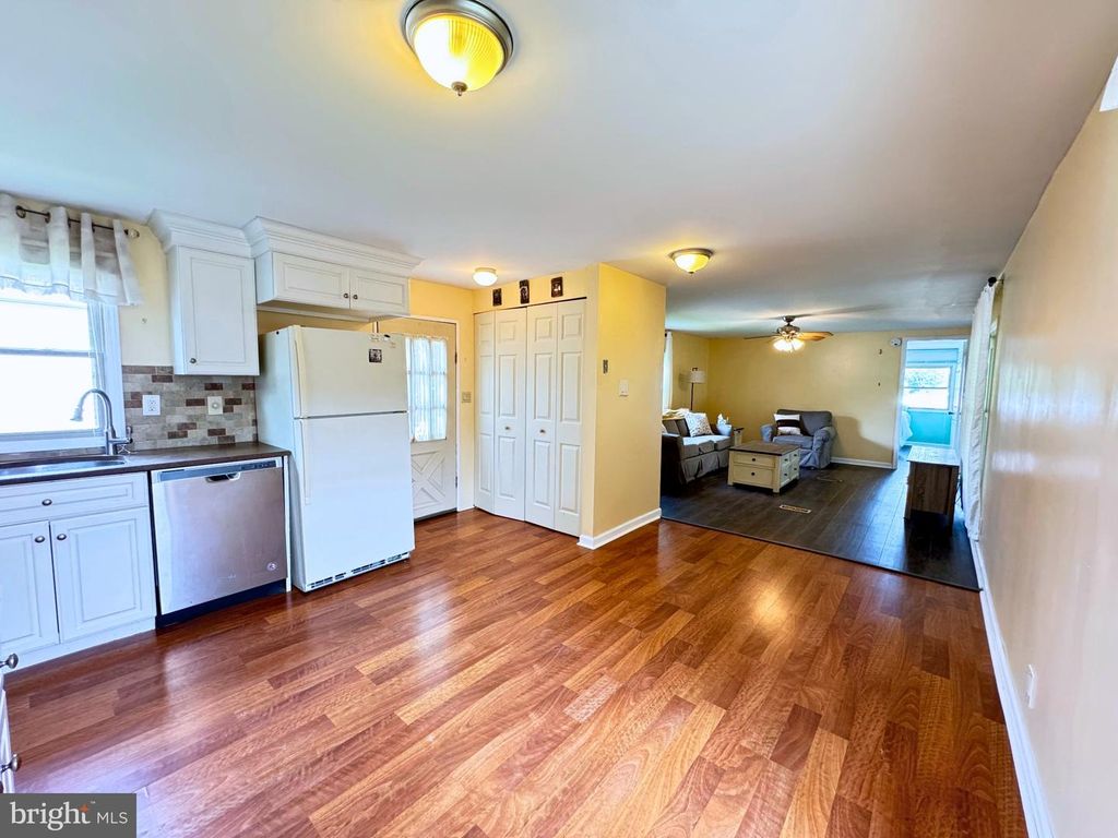 105 WINDING BROOK RUN, NORTH WALES, PA 19454 — photo 2
