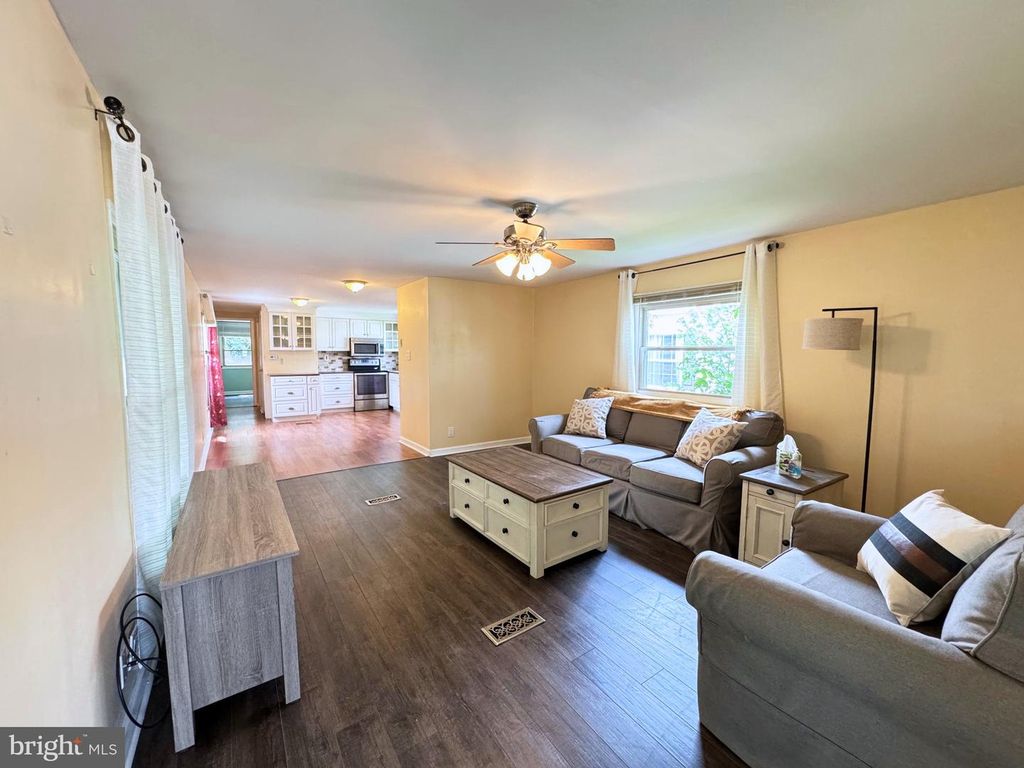 105 WINDING BROOK RUN, NORTH WALES, PA 19454 — photo 4