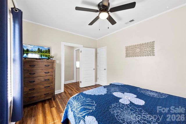 1525 Perfection Avenue, Belmont, NC 28012