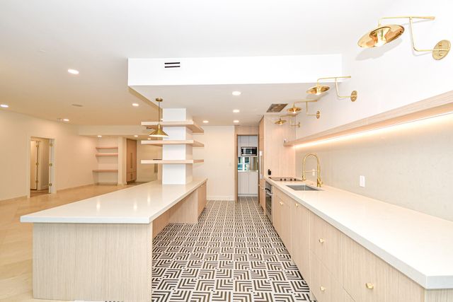 10101 Collins Avenue 7d, Bal Harbour, FL 33154
