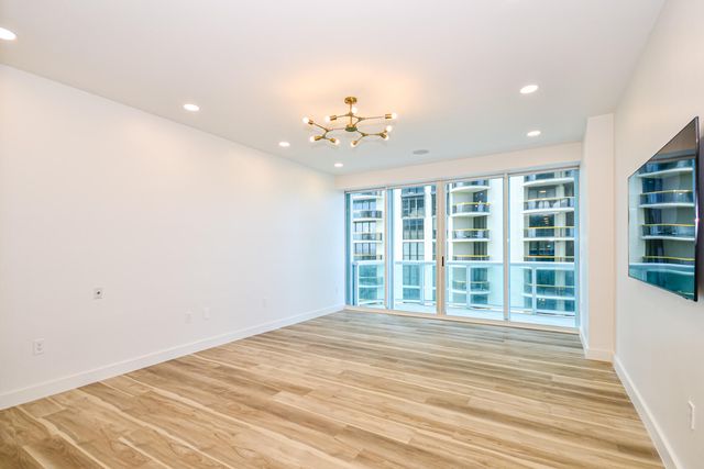 10101 Collins Avenue 7d, Bal Harbour, FL 33154