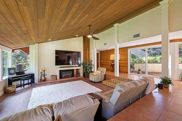 16257 Oak Creek Trl, Poway, CA 92064