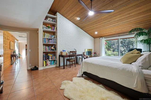 16257 Oak Creek Trl, Poway, CA 92064