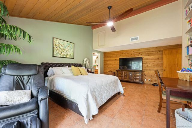 16257 Oak Creek Trl, Poway, CA 92064