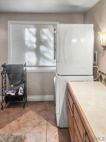 16257 Oak Creek Trl, Poway, CA 92064