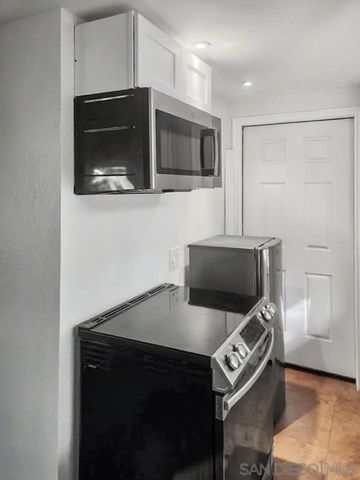 16257 Oak Creek Trl, Poway, CA 92064