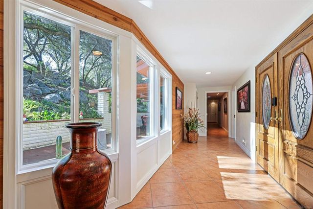 16257 Oak Creek Trl, Poway, CA 92064