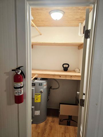 369 E Chestnut Street, Winnie, TX 77665