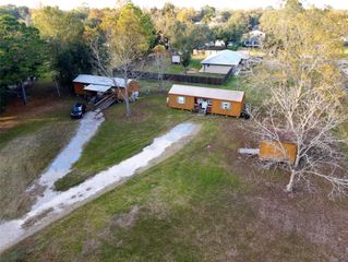 369 E Chestnut Street, Winnie, TX 77665