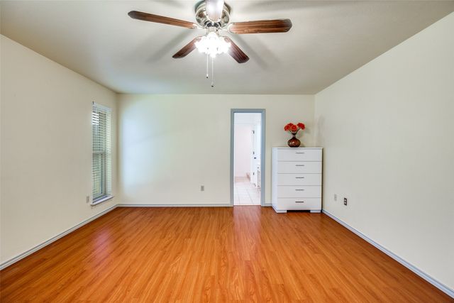 504 Chaffee Drive, Arlington, TX 76006