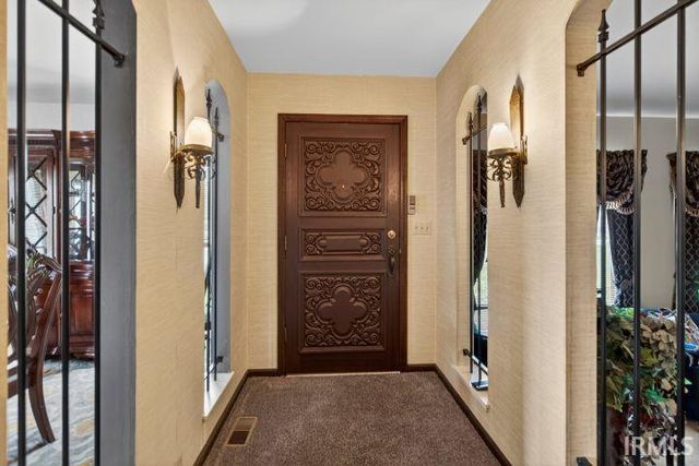 2301 Ivy Drive, Anderson, IN 46011