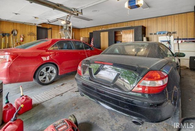 2301 Ivy Drive, Anderson, IN 46011