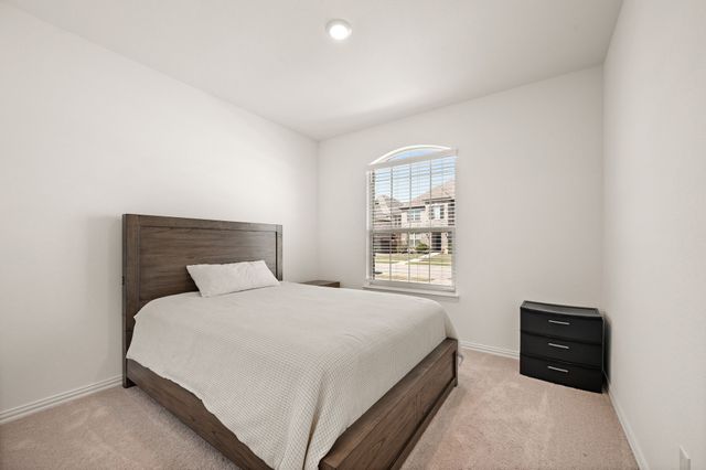 1216 Western Yarrow Avenue, Justin, TX 76247