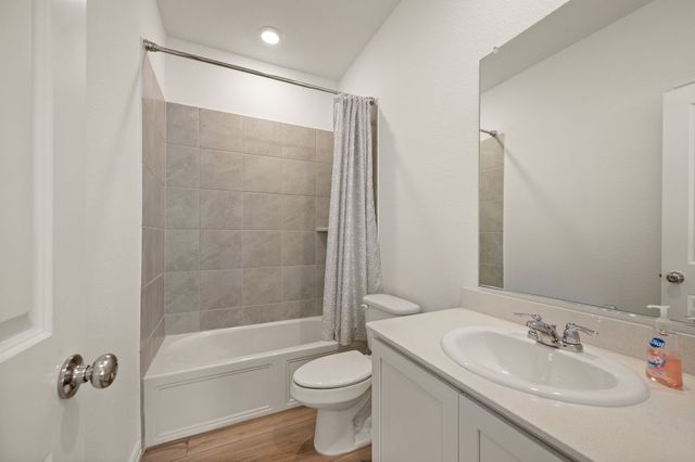 1216 Western Yarrow Avenue, Justin, TX 76247