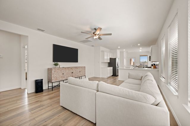 1216 Western Yarrow Avenue, Justin, TX 76247