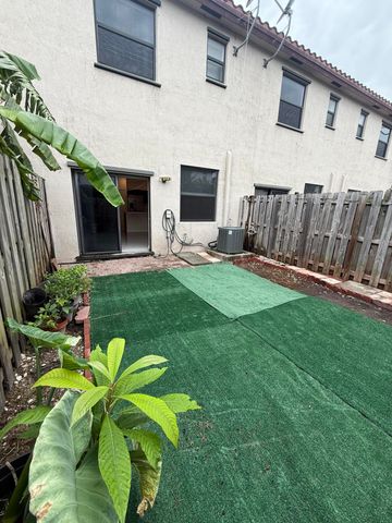 24911 SW 114TH Court 24911, Homestead, FL 33032
