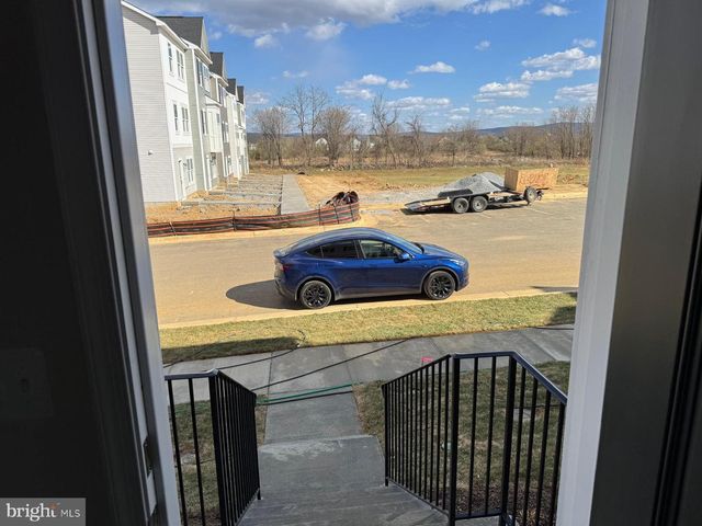 1257 CEDAR VALLEY RD, Ranson, WV 25438