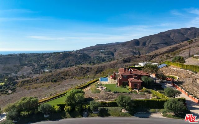 6093 Murphy Way, Malibu, CA 90265