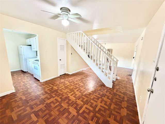 6257 Manor RD B, Austin, TX 78723