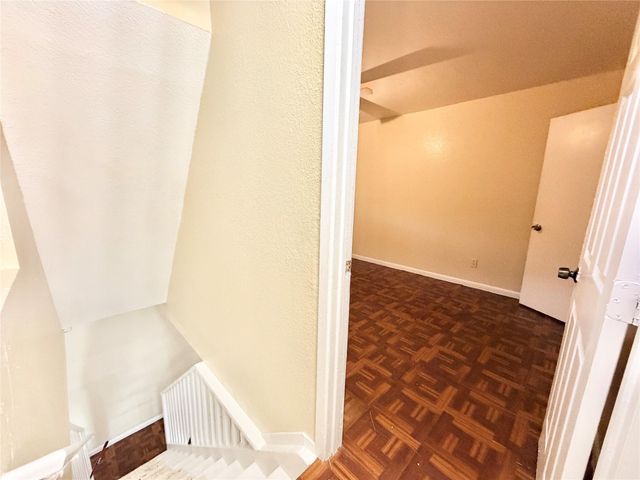 6257 Manor RD B, Austin, TX 78723
