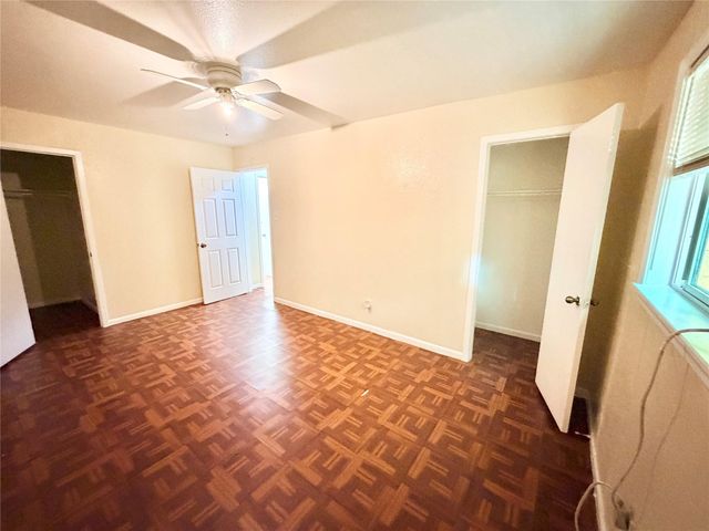 6257 Manor RD B, Austin, TX 78723