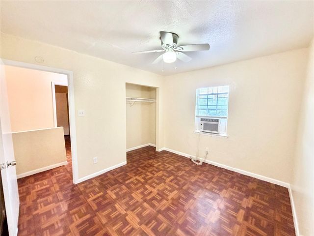 6257 Manor RD B, Austin, TX 78723