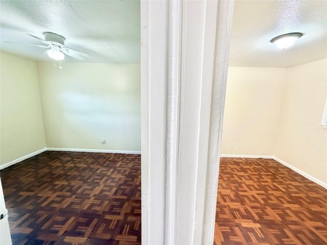 6257 Manor RD B, Austin, TX 78723