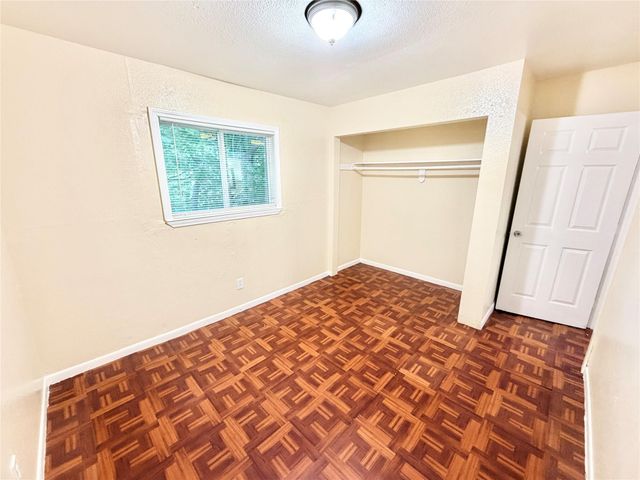 6257 Manor RD B, Austin, TX 78723