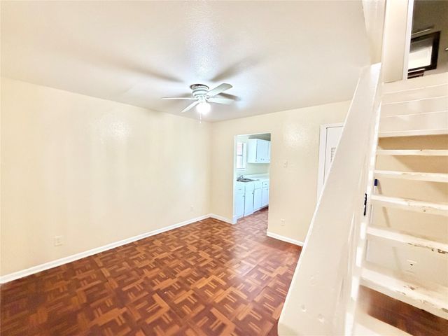 6257 Manor RD B, Austin, TX 78723