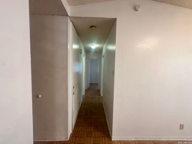 8719 Port Of Call, San Antonio, TX 78242