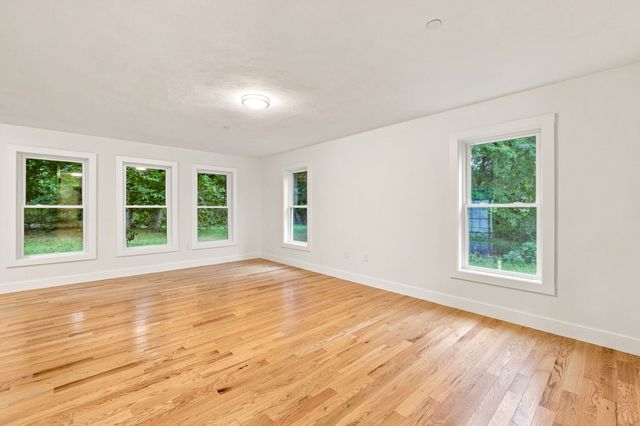 164 Main Street C, Westford, MA 01886