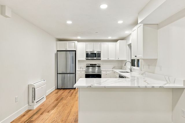 164 Main Street C, Westford, MA 01886