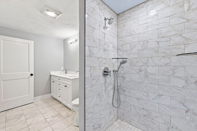 164 Main Street C, Westford, MA 01886