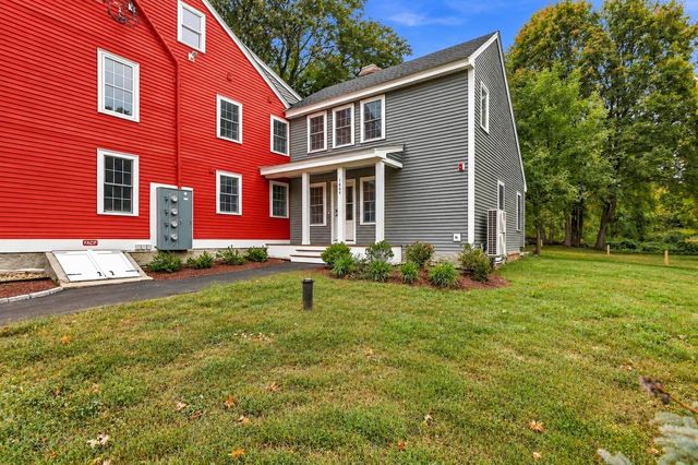 164 Main Street C, Westford, MA 01886