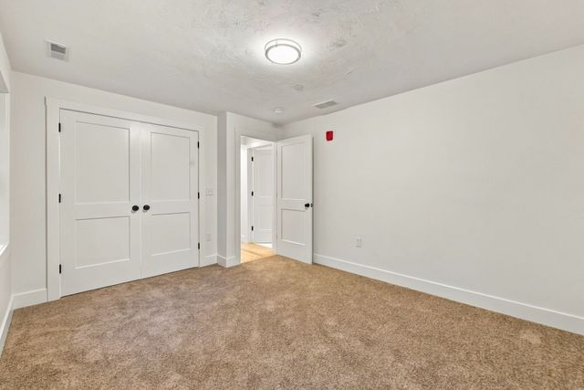 164 Main Street C, Westford, MA 01886