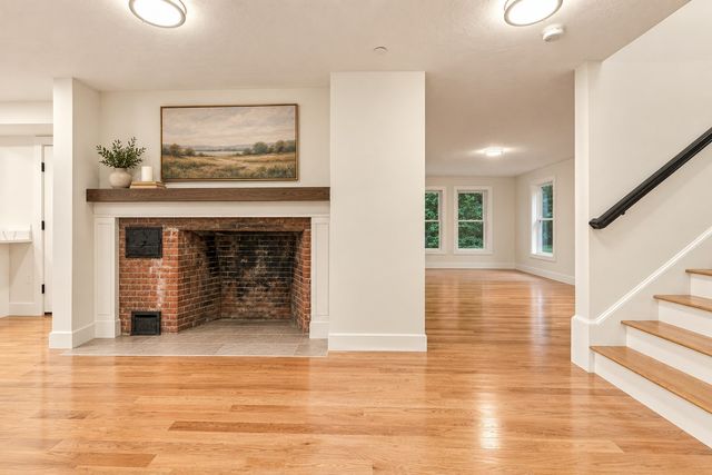164 Main Street C, Westford, MA 01886
