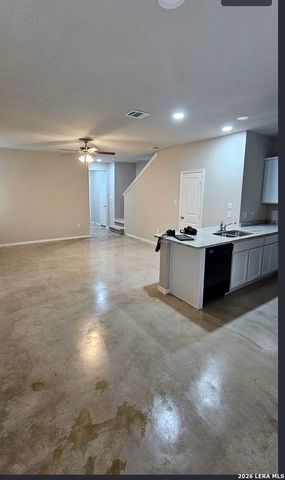 7239 Converse Ridge Ln Unit 102, San Antonio, TX 78239