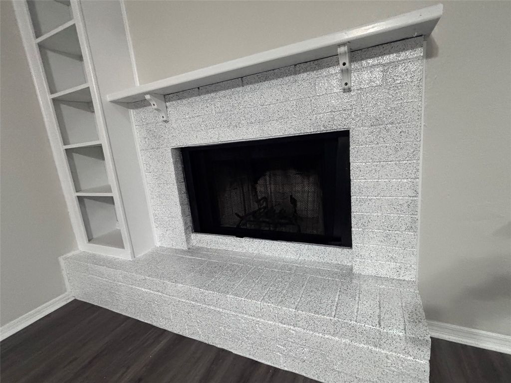 7800 Irish Drive TH2, North Richland Hills, TX 76180