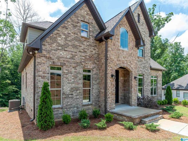 581 WHITE TAIL RUN, Chelsea, AL 35043