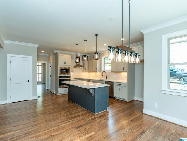 581 WHITE TAIL RUN, Chelsea, AL 35043