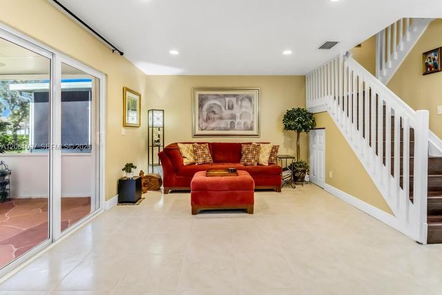 20822 NW 2nd Street, Pembroke Pines, FL 33029