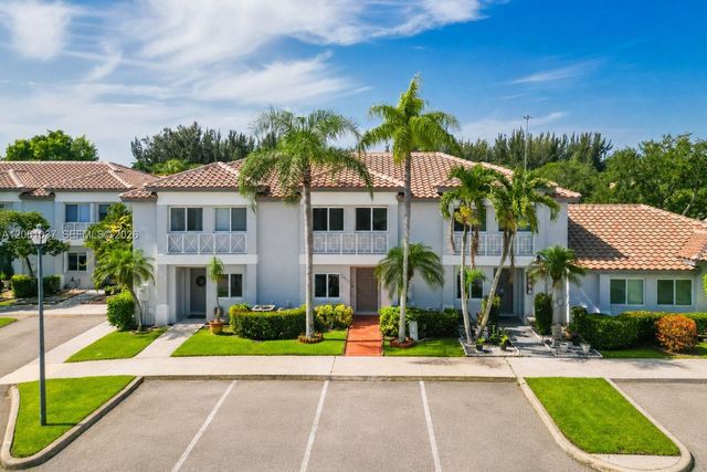 20822 NW 2nd Street, Pembroke Pines, FL 33029