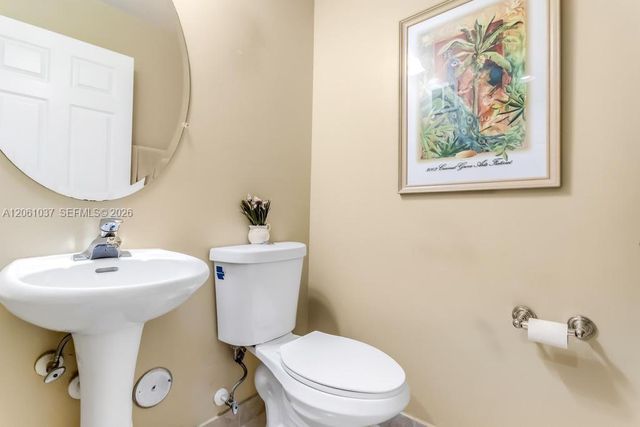 20822 NW 2nd Street, Pembroke Pines, FL 33029