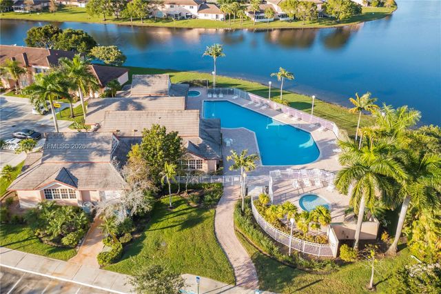 20822 NW 2nd Street, Pembroke Pines, FL 33029