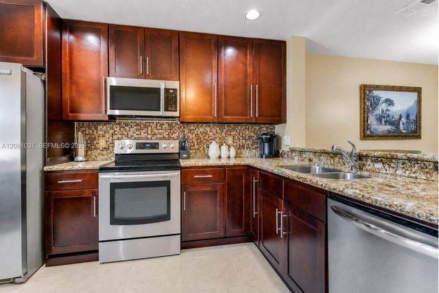 20822 NW 2nd Street, Pembroke Pines, FL 33029